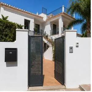 Apartamento en primera línea en Rincón de la Victoria