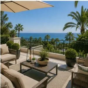 Villa con piscina en la Milla de Oro de Marbella
